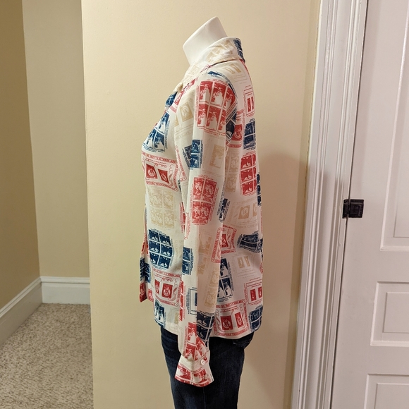 Vintage Jack Winter cream, red tan and blue postage stamp print top size Medium - Picture 4 of 8